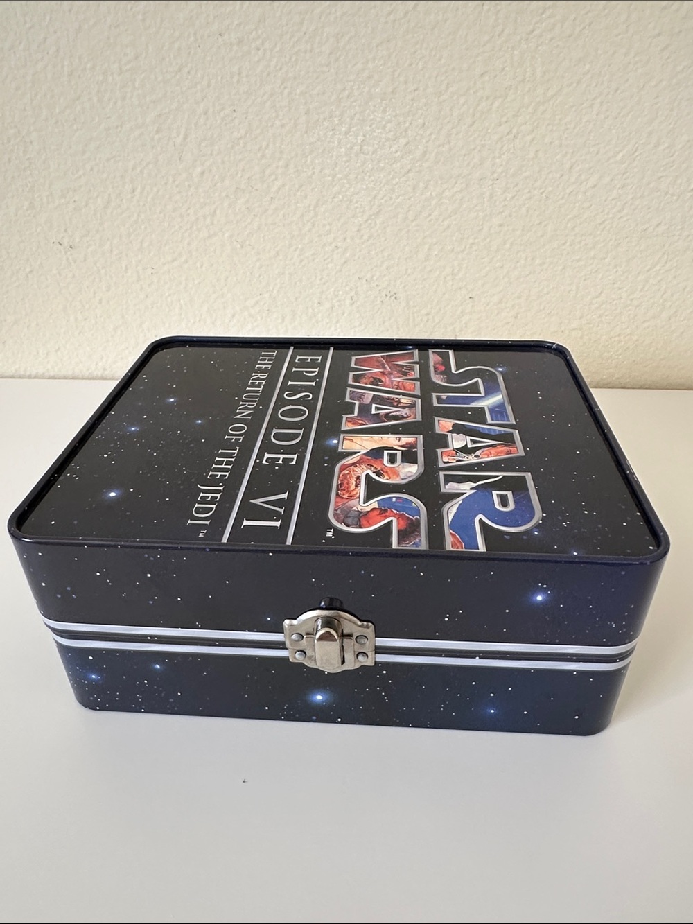 Hasbro Star Wars Episode VI Commemorative Metal Storage Tin 2006